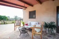 Holiday rentals in Es mitja davall