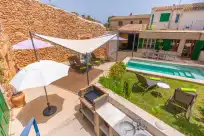 Holiday rentals in Sa teulera de pina