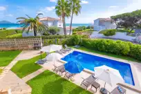 Holiday rentals in Casa leo