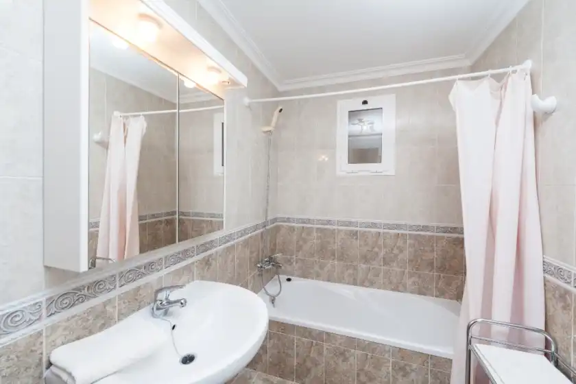 Ferienhaus auf Vila garballó, Crestatx