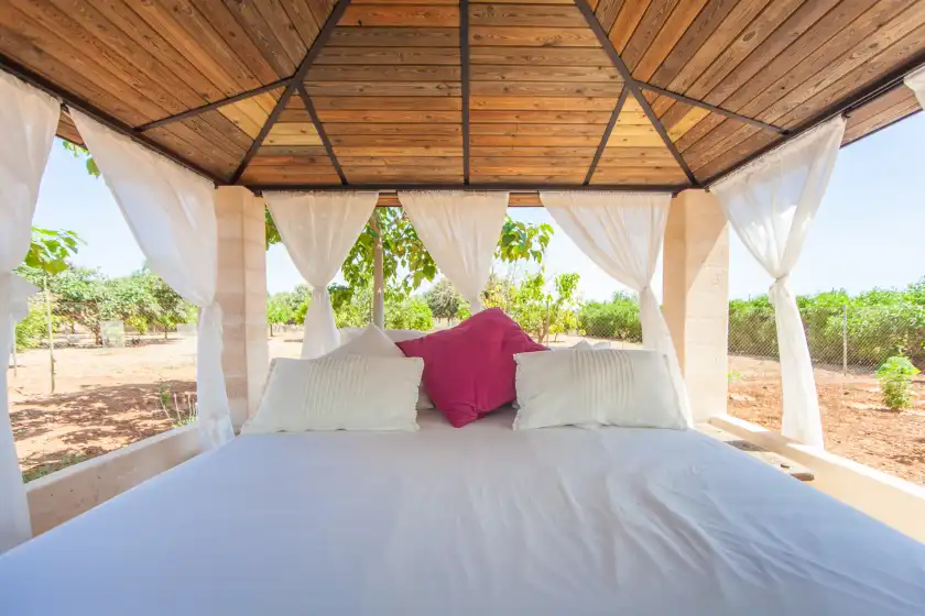 Holiday rentals in Can rovey, Inca