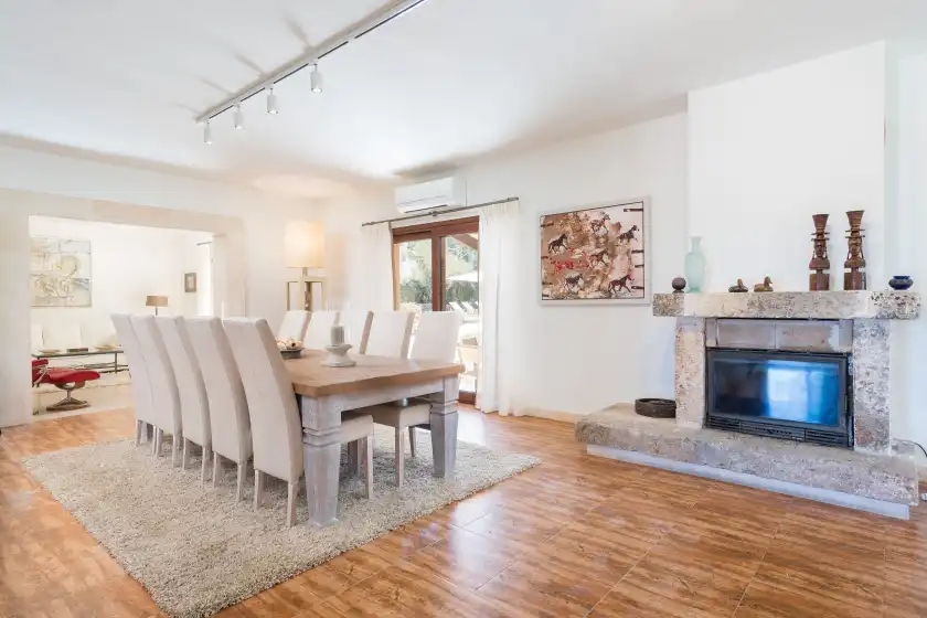 Holiday rentals in Can madis, Costitx