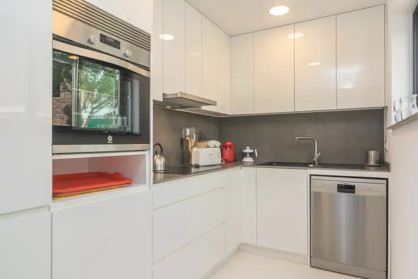 Holiday rentals in Sa teulera de pina, Pina