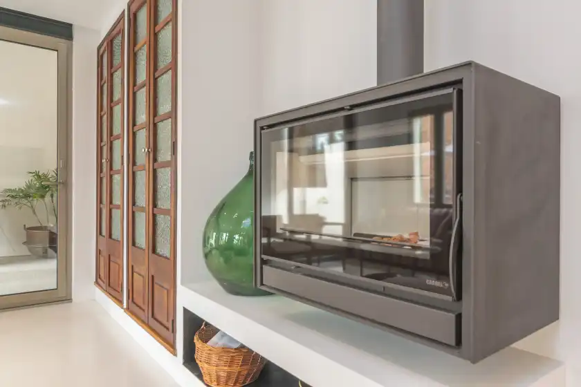 Holiday rentals in Sa teulera de pina, Pina