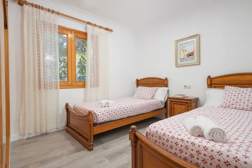 Holiday rentals in Villa canta, Platja de Muro
