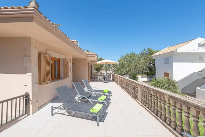 Holiday rentals in Villa canta, Platja de Muro