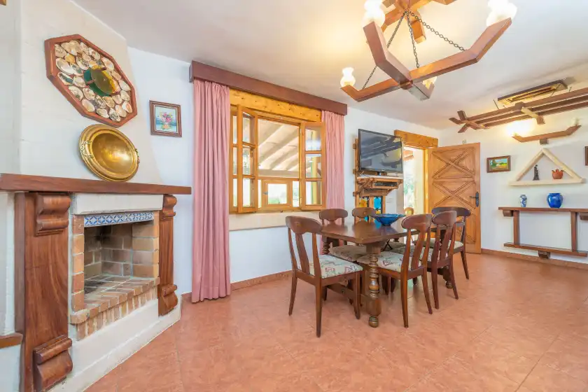 Ferienhaus auf Els pins, Crestatx