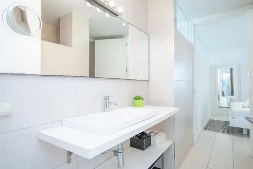 Holiday rentals in Tarida, Marina Manresa