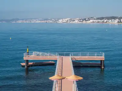 Playa del Cristo, Málaga, Vacalia.com