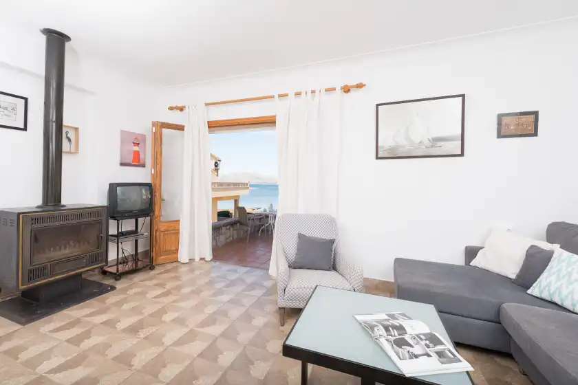 Holiday rentals in Xarus 2, Marina Manresa