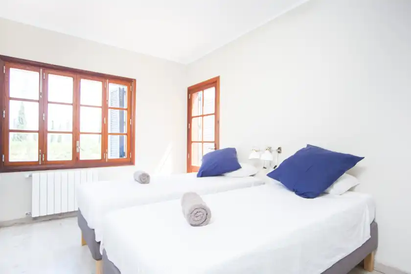 Holiday rentals in Finca can pol, Inca