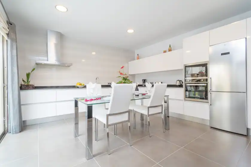 Alquiler vacacional en Casa holganza, Maria de la Salut