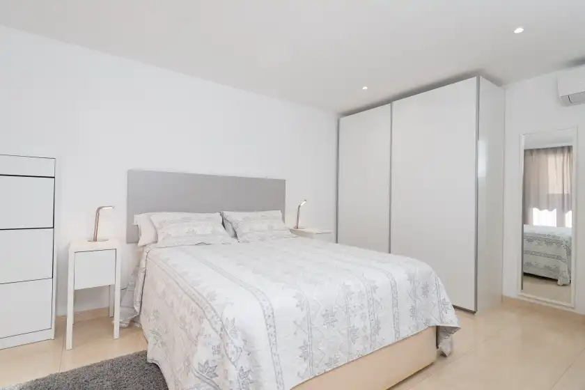 Alquiler vacacional en Luisamar sea view, s'Illot