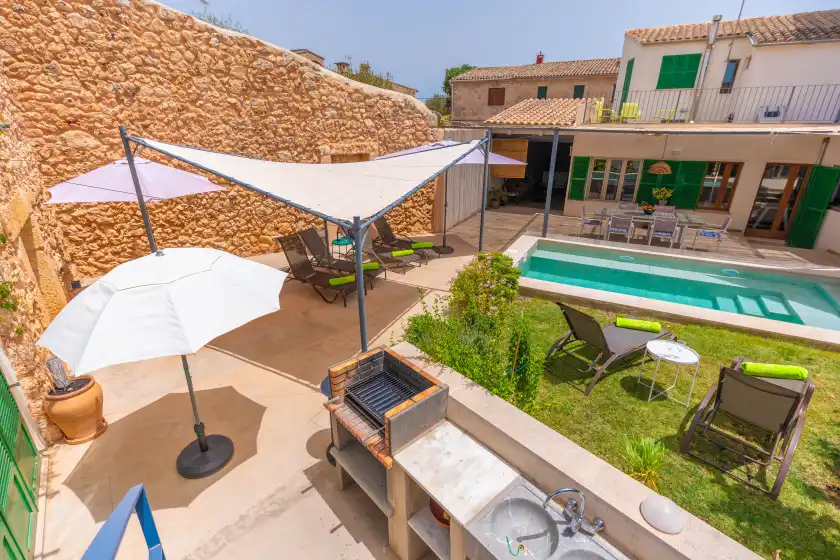 Holiday rentals in Sa teulera de pina, Pina
