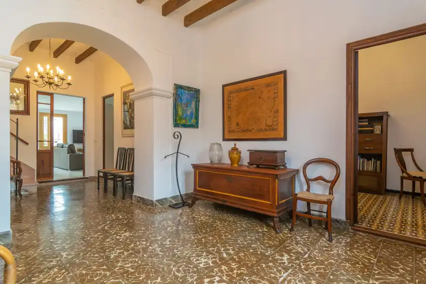 Holiday rentals in Sa teulera de pina, Pina