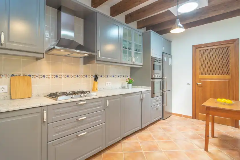 Holiday rentals in Ses cases velles de son baró, Sant Joan