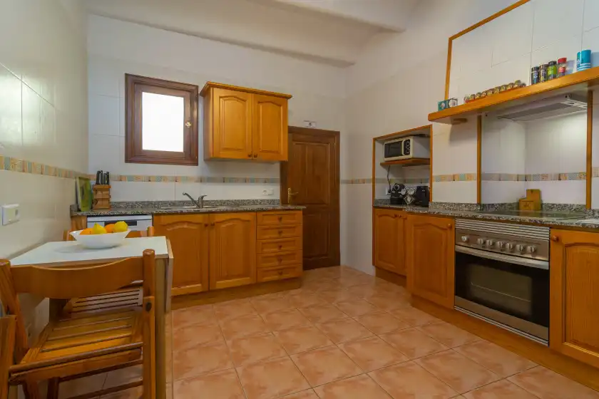 Holiday rentals in Es molí can torres, Sineu