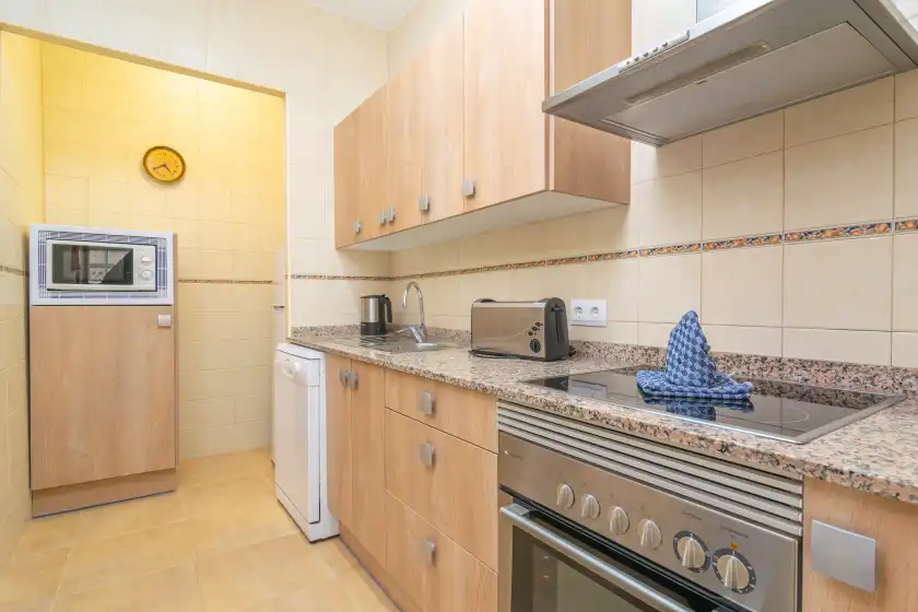 Holiday rentals in Juniper (inca), Inca