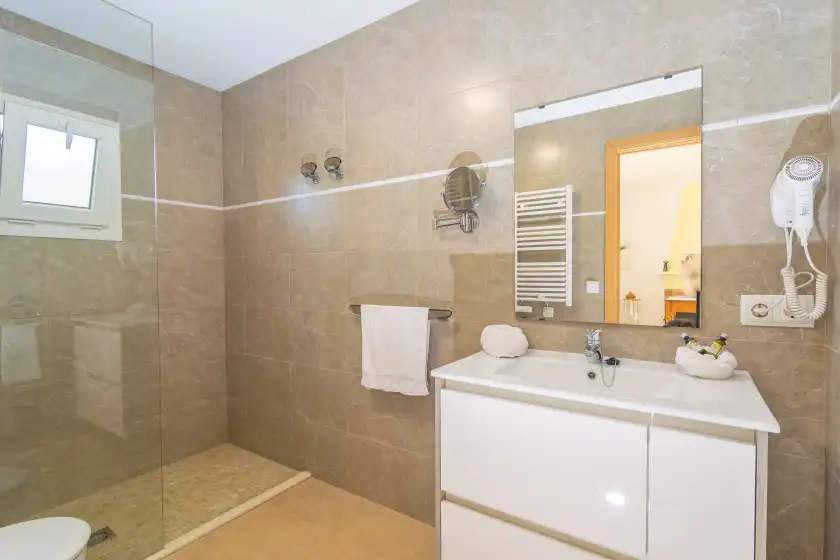 Holiday rentals in Juniper (inca), Inca