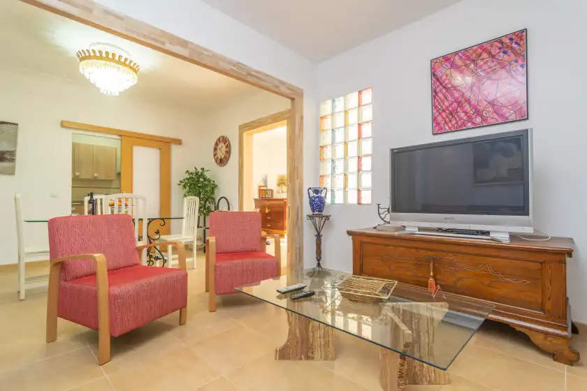 Holiday rentals in Juniper (inca), Inca