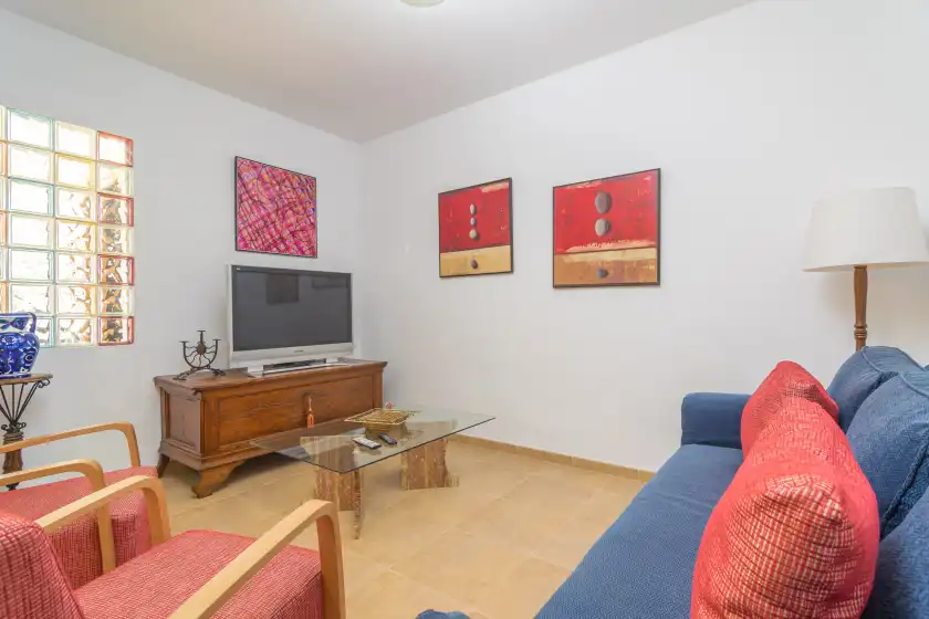 Holiday rentals in Juniper (inca), Inca