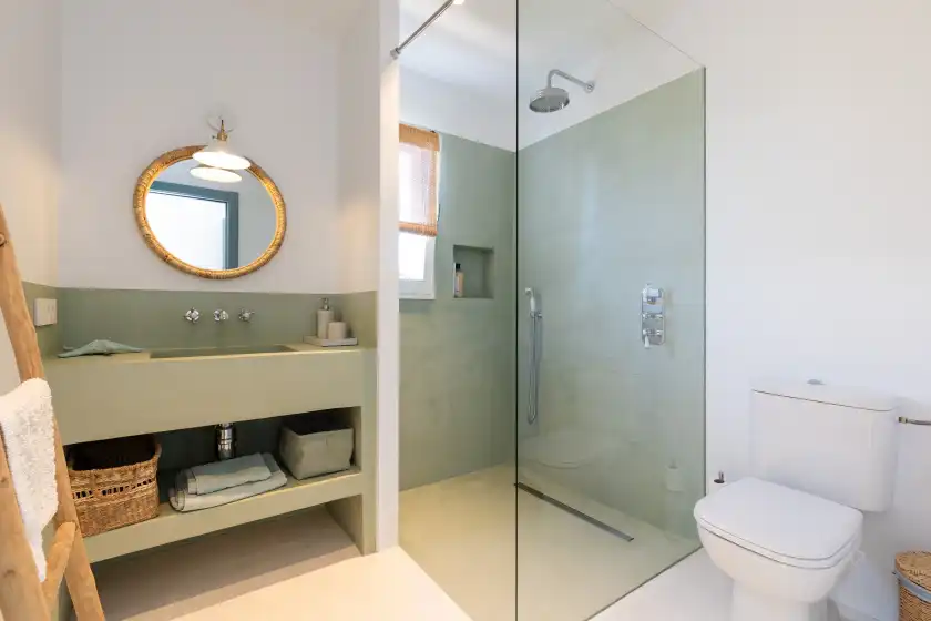 Holiday rentals in Sa blava, Cap d'en Font