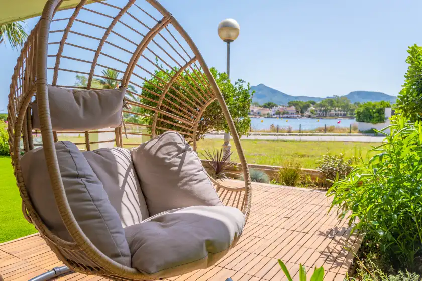 Holiday rentals in Tarida, Marina Manresa