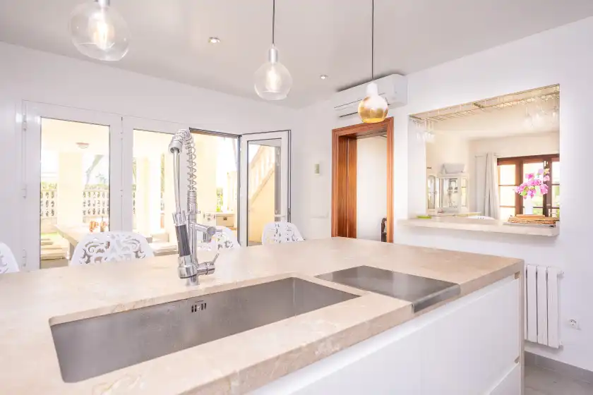 Holiday rentals in Casa leo, Platja de Muro