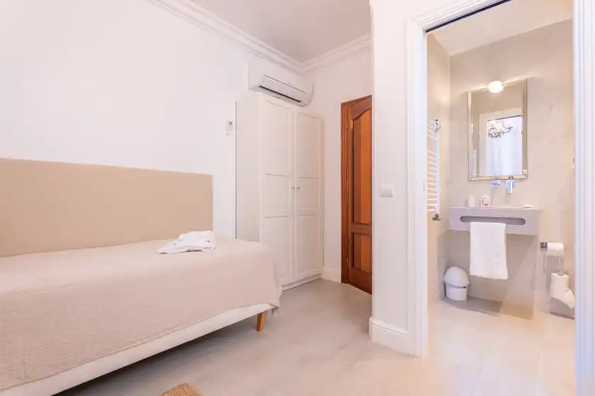 Holiday rentals in Casa leo, Platja de Muro